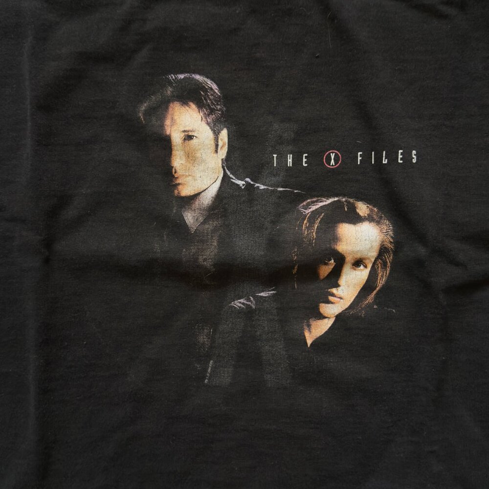 Cropped Vintage X-Files T-Shirt Labeled